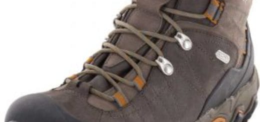 Memilih Sepatu Naik Gunung